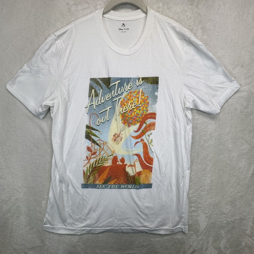 Disney Pixar‎ Up Adventure Is Out There Travel Poster T Shirt Men's XL White